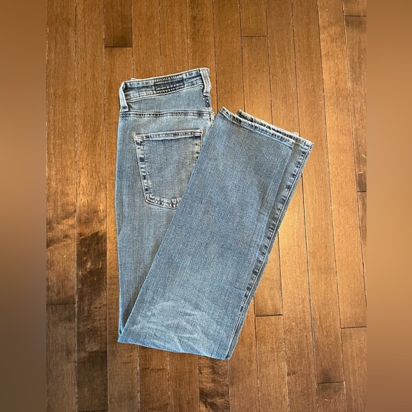 NWT AG Jeans Saige High-rise Straight Leg 26W/30L light blue - Picture 4 of 7